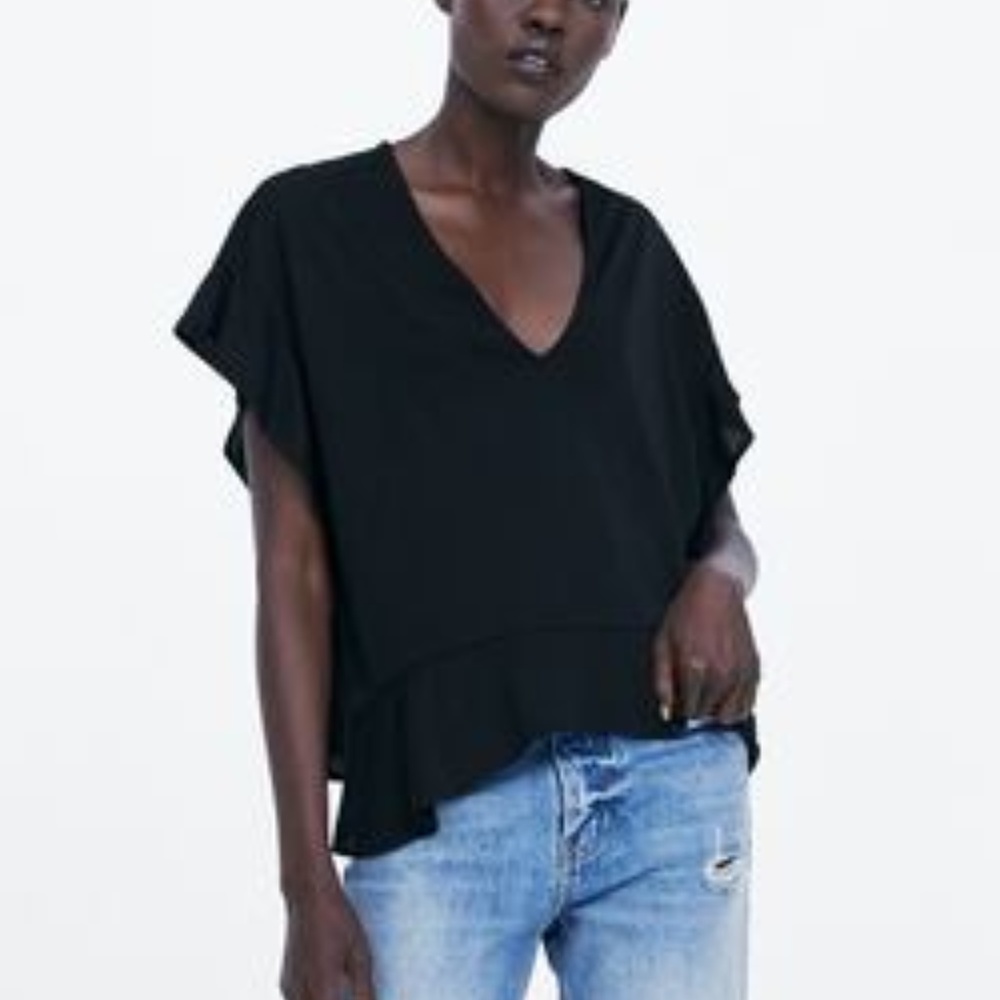 ZARA- RUFFLE OVERSIZED BLOUSE